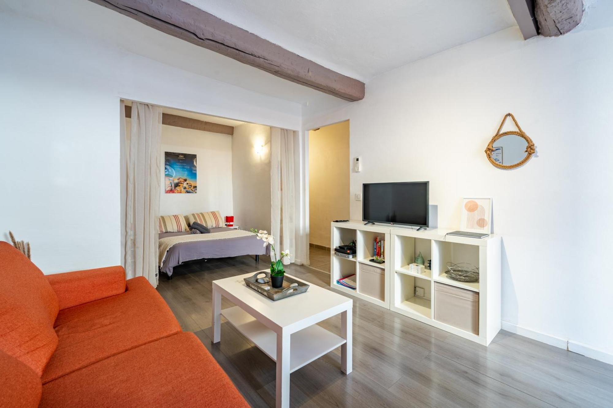 Vieux-nice 2p Climatise Balcon Appartement *